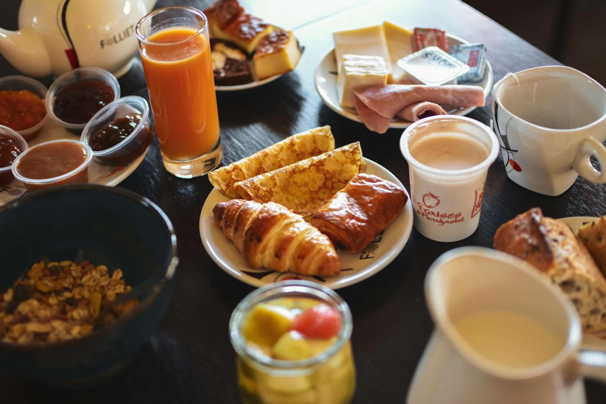 Brit Hotel Lannion-Perros Guirec Kültér fotó