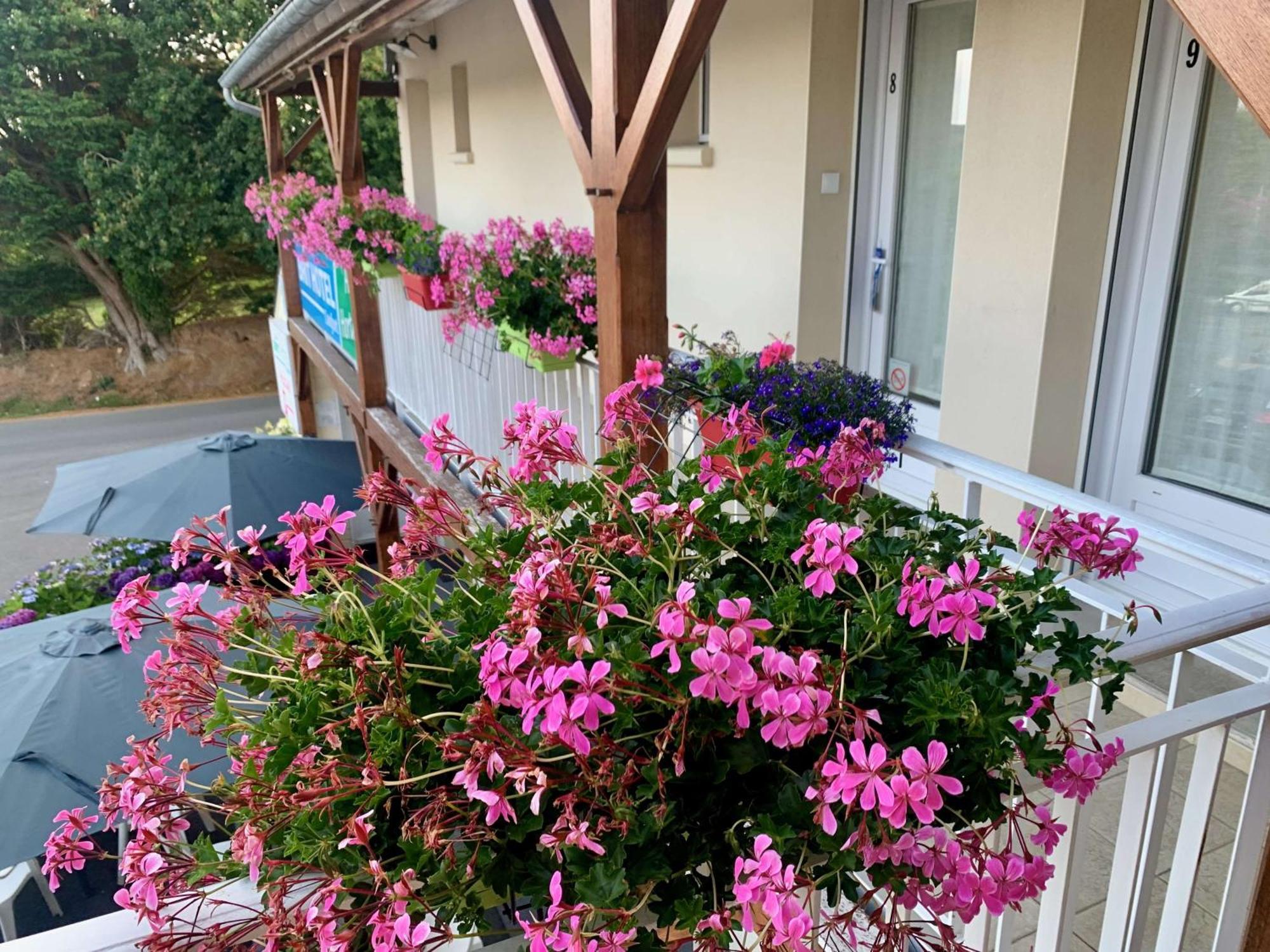 Brit Hotel Lannion-Perros Guirec Kültér fotó